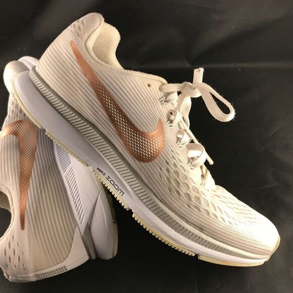 Mint LIGHT CHAMPAGNE  NIKE PEGASUS 34 Womens 9 US 40.5 EUR running shoes - Picture 2 of 9